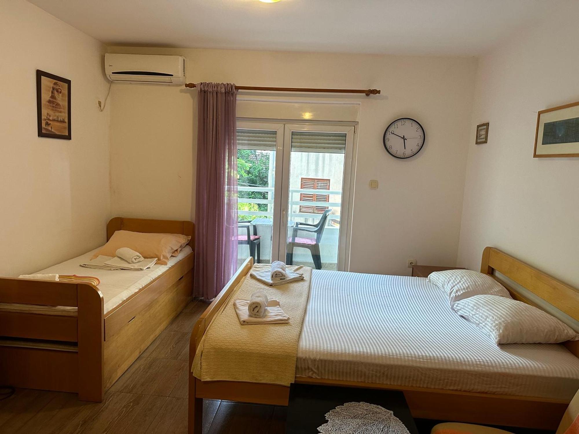 Apartment Quiet In Becici-next To Mediteran- Garage Free Budva