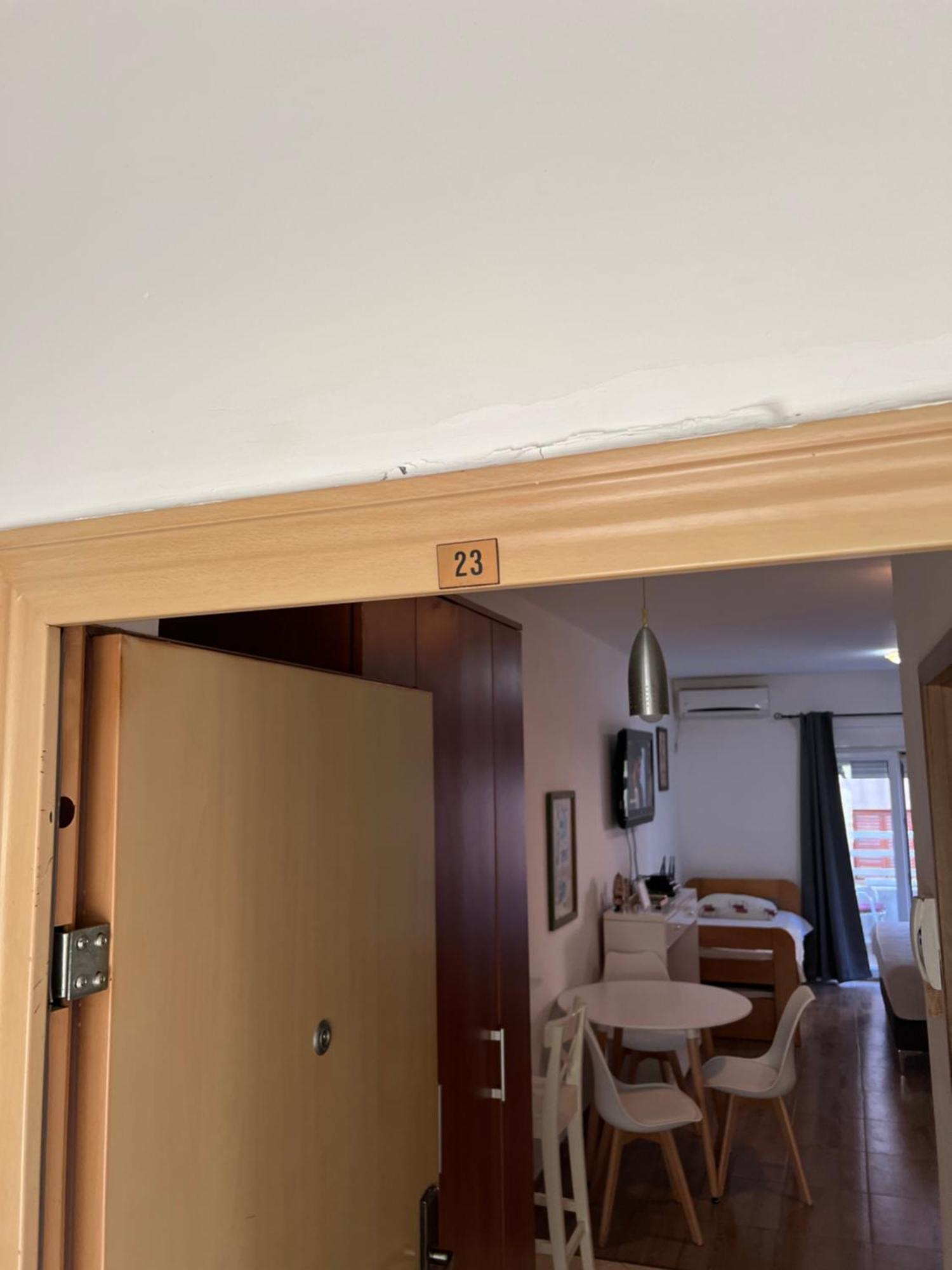 Apartment Quiet In Becici-next To Mediteran- Garage Free